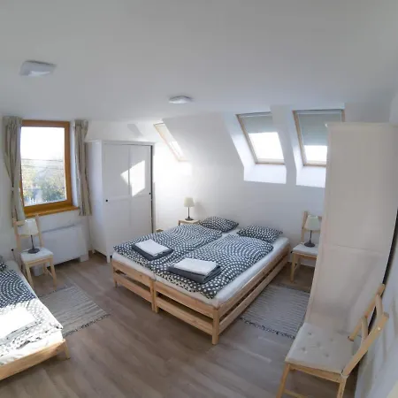 Gæstehus Kun Pista Vendeghaz Vertesboglar