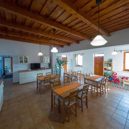 Kun Pista Vendeghaz Vertesboglar