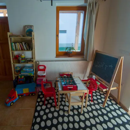 Konukevi Kun Pista Vendeghaz